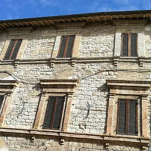  Apartamento Palazzo Calocci In Itália