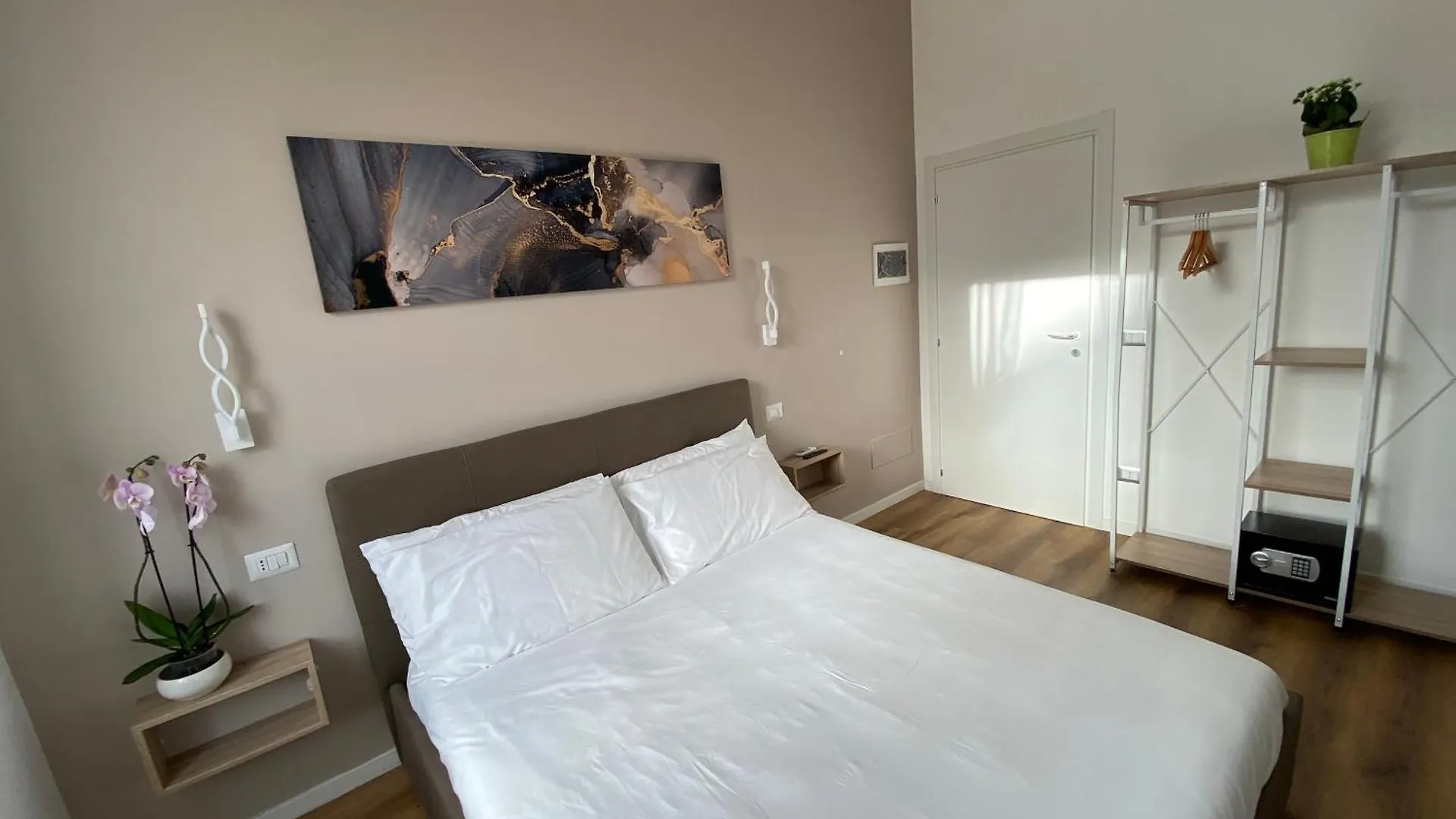Hotel Belltower Elegans Rom