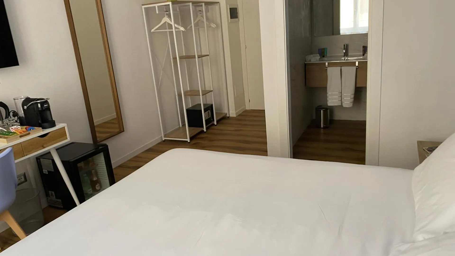 Hotel Belltower Elegans Rom 0*,  Italien